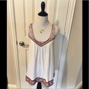 Caslon Cotton Embroidery Tank Size: Medium
